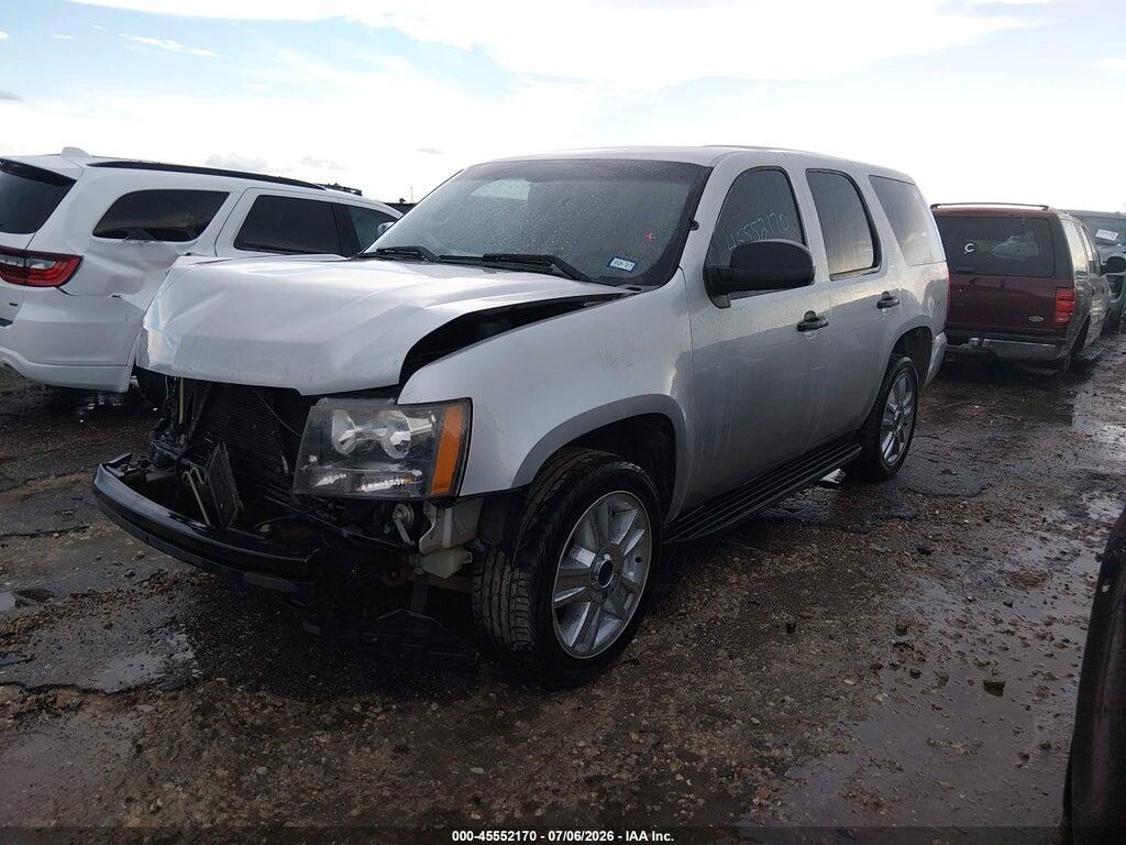 1GNLC2E00CR217807 2012 CHEVROLET TAHOE photo no. 2