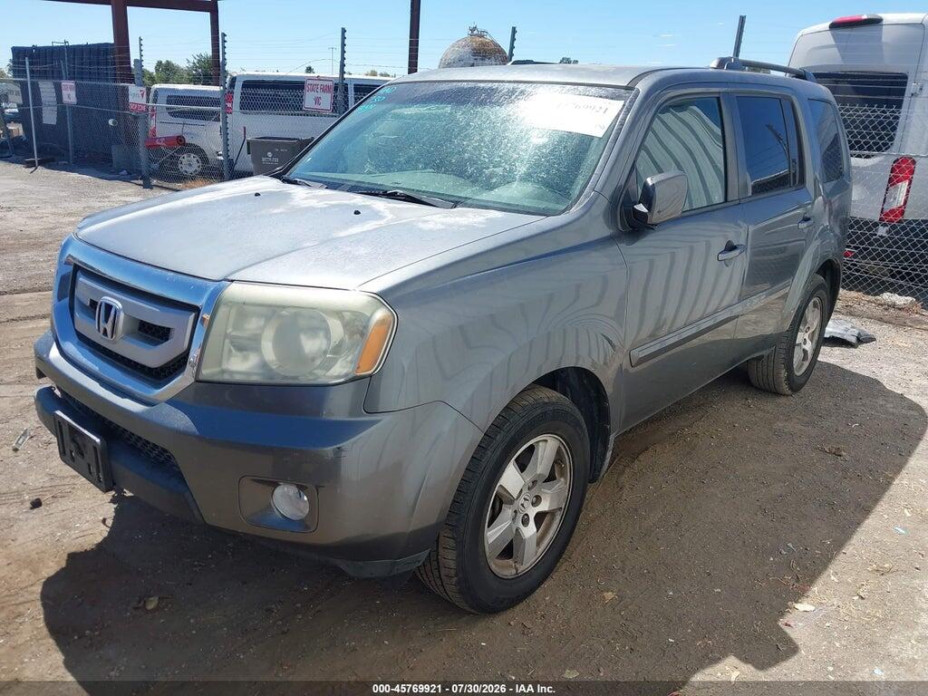 5FNYF3H40BB003267 2011 HONDA PILOT photo no. 2