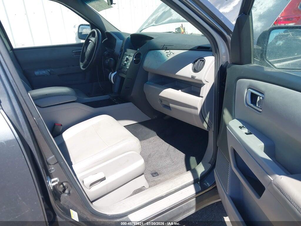 5FNYF3H40BB003267 2011 HONDA PILOT photo no. 5