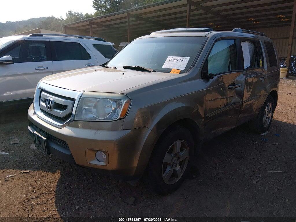5FNYF3H55BB045636 2011 HONDA PILOT photo no. 2