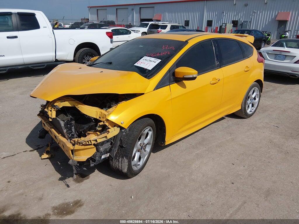 1FADP3L95DL234573 2013 FORD FOCUS ST photo no. 2