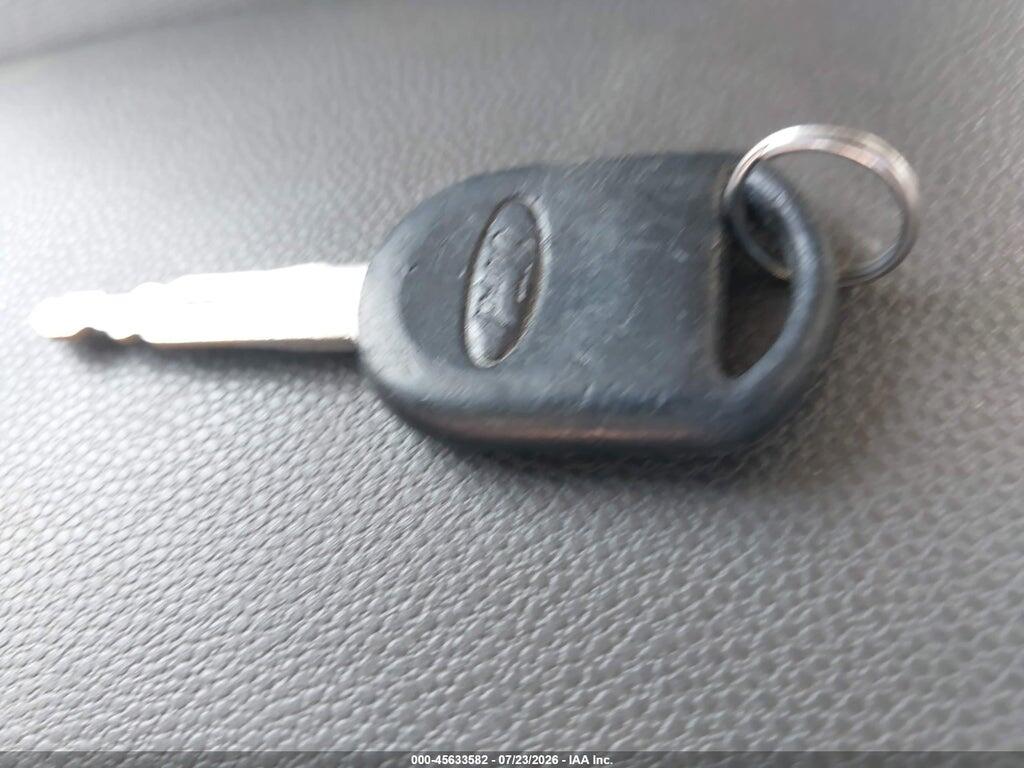 1FAHP35N49W136152 2009 FORD FOCUS photo no. 11