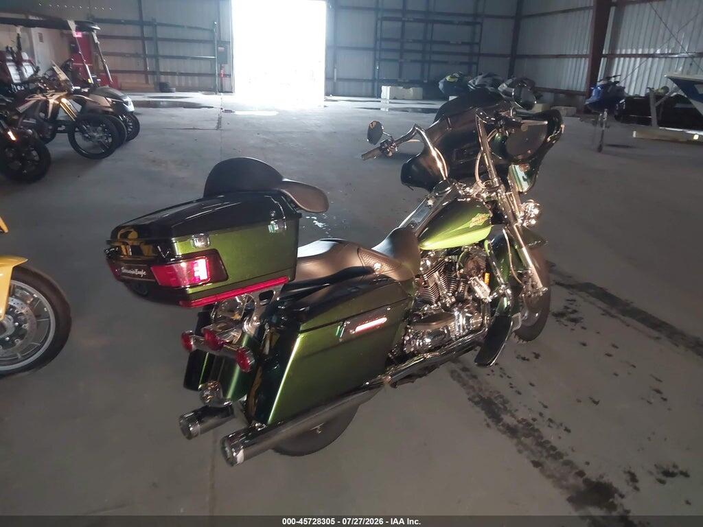 1HD1FR4137Y709199 2007 HARLEY-DAVIDSON FLHRCI photo no. 4