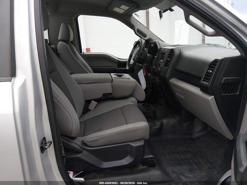 1FTMF1C80HKE26049 2017 FORD F-150 photo no. 5