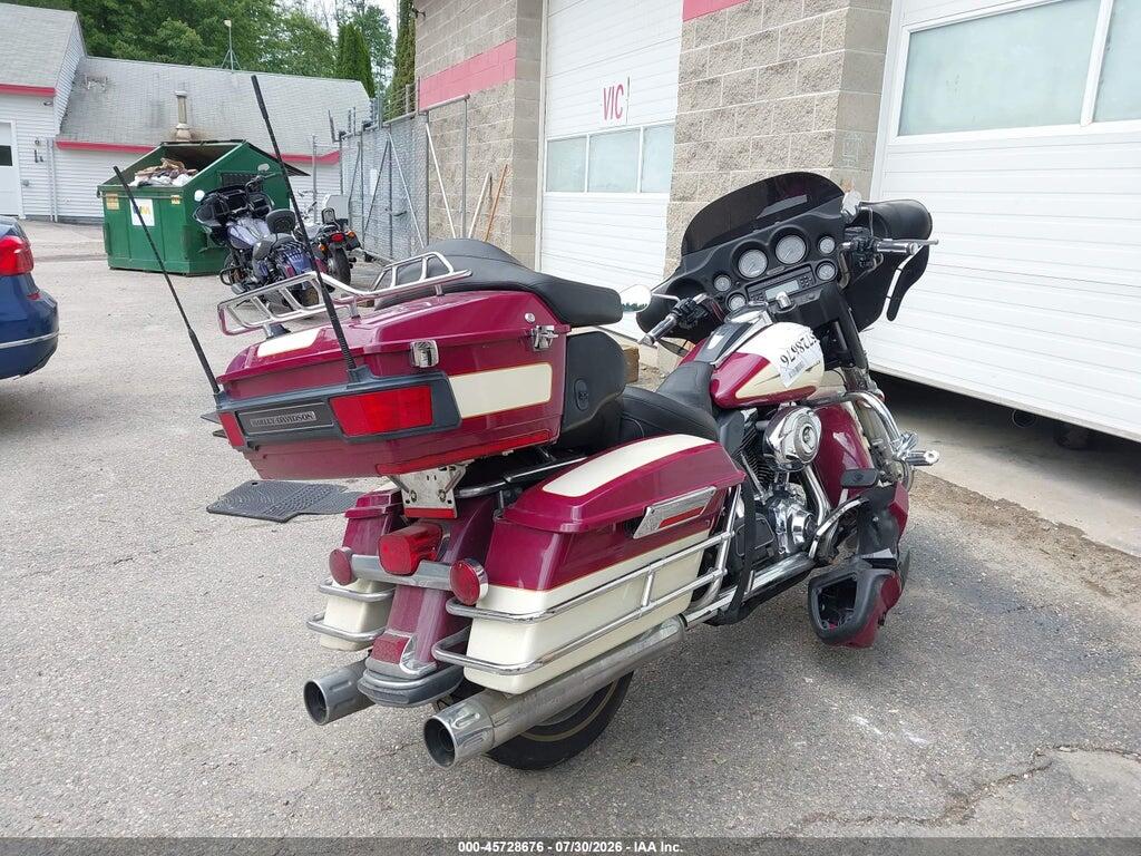 1HD1FC4197Y673581 2007 HARLEY-DAVIDSON FLHTCUI photo no. 4