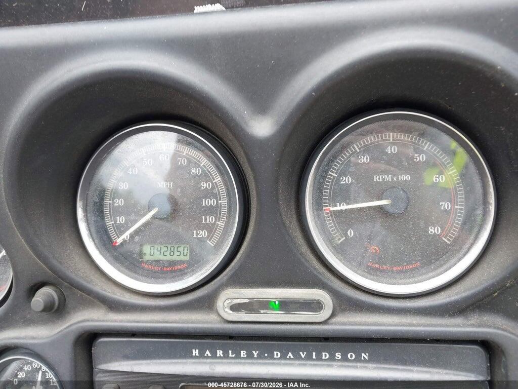 1HD1FC4197Y673581 2007 HARLEY-DAVIDSON FLHTCUI photo no. 7
