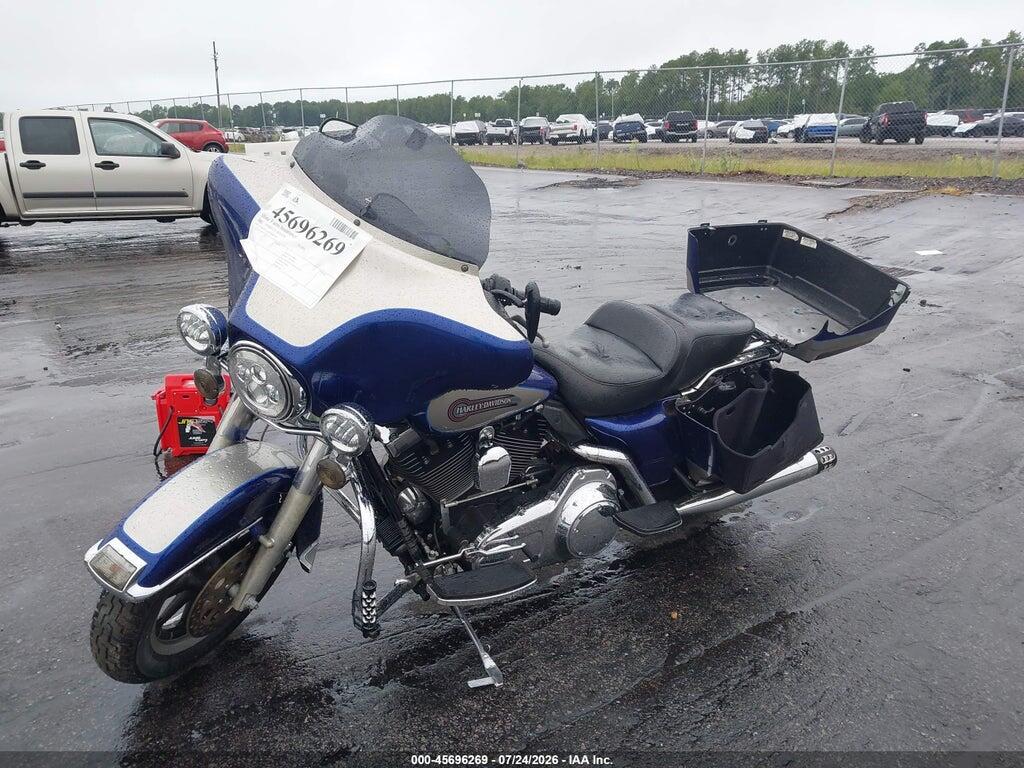 1HD1FF4117Y680266 2007 HARLEY-DAVIDSON FLHT photo no. 2