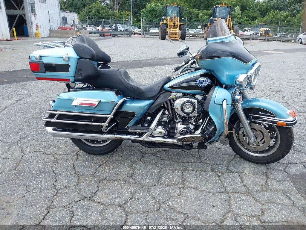 1HD1FC4197Y675461 2007 HARLEY-DAVIDSON FLHTCUI photo no. 11