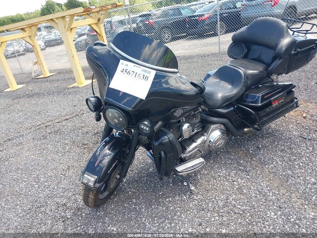 1HD1FC4167Y660349 2007 HARLEY-DAVIDSON FLHTCUI photo no. 2