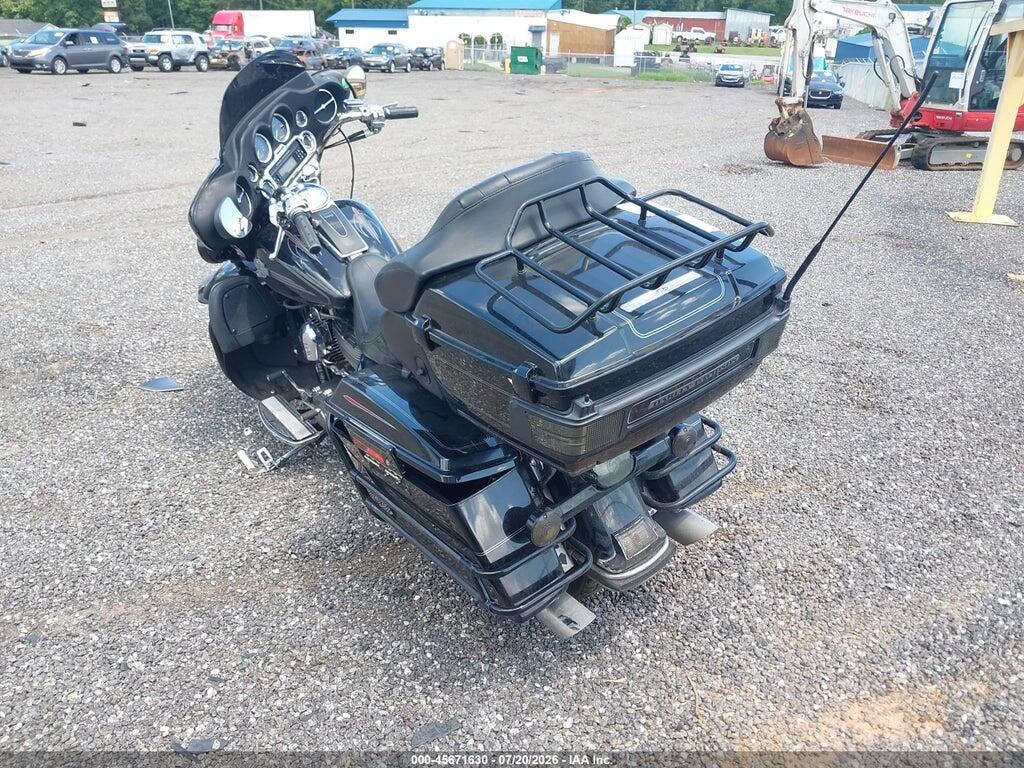 1HD1FC4167Y660349 2007 HARLEY-DAVIDSON FLHTCUI photo no. 3