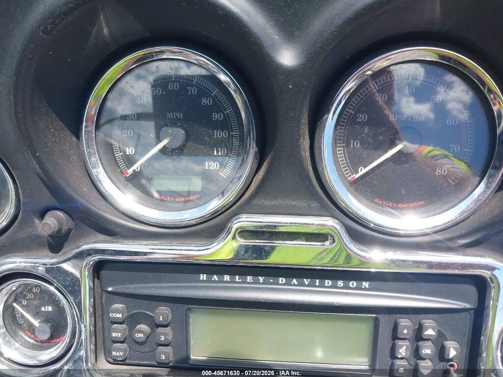 1HD1FC4167Y660349 2007 HARLEY-DAVIDSON FLHTCUI photo no. 7