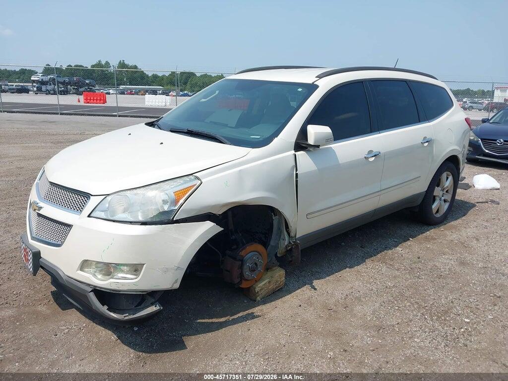 1GNKRLED0CJ168643 2012 CHEVROLET TRAVERSE photo no. 2