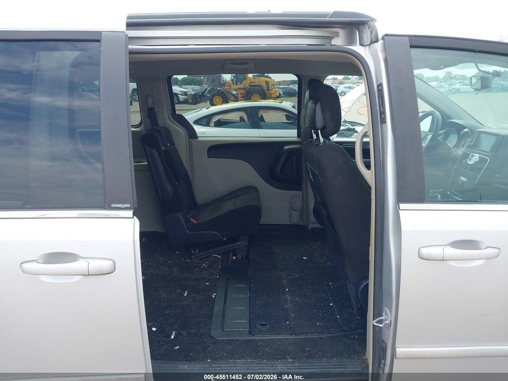 2C4RC1BG2CR266757 2012 CHRYSLER TOWN & COUNTRY photo no. 8