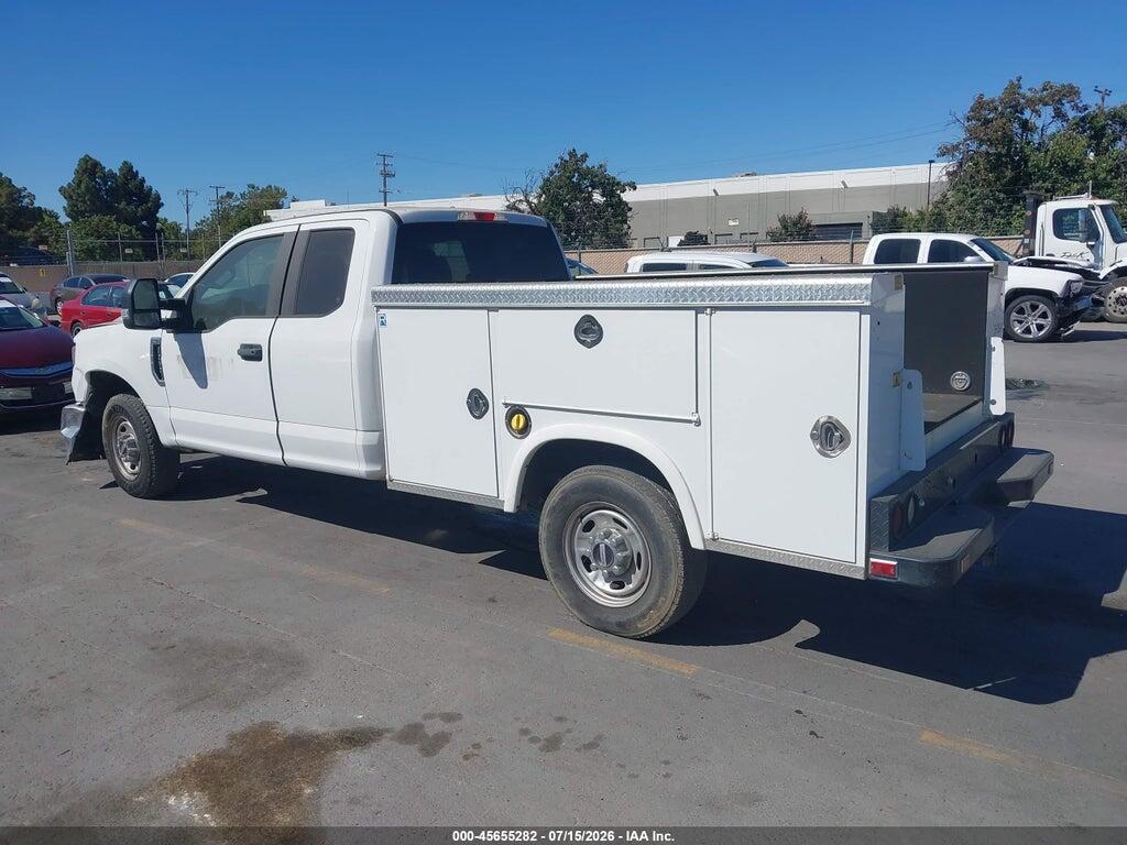 1FD7X2A64HEB54097 2017 FORD F-250 photo no. 3