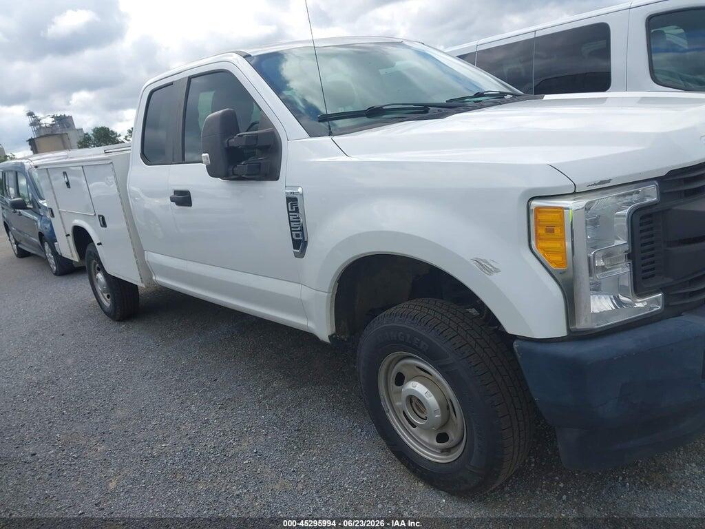1FD7X2B65HED80955 2017 FORD F-250 photo no. 1
