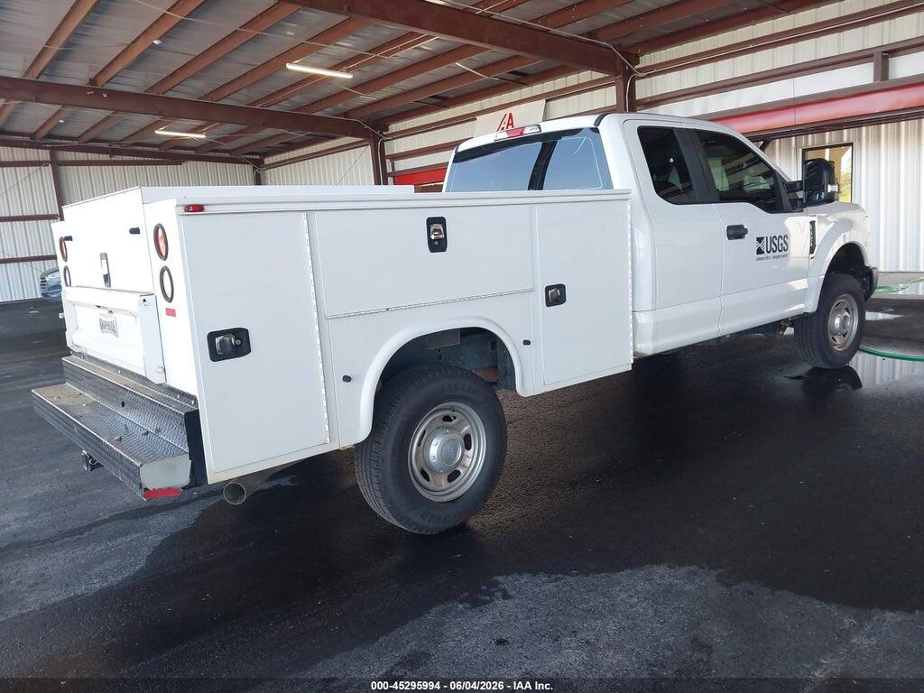 1FD7X2B65HED80955 2017 FORD F-250 photo no. 4