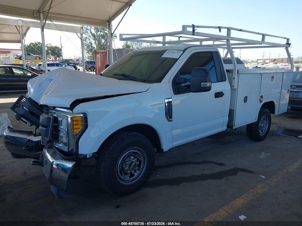 1FDBF2A62HEC82545 2017 FORD F-250 photo no. 2