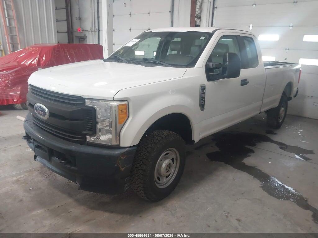 1FT7X2B6XHED68708 2017 FORD F-250 photo no. 2
