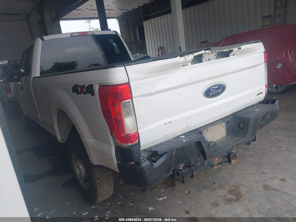 1FT7X2B6XHED68708 2017 FORD F-250 photo no. 3