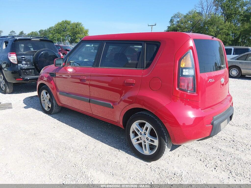 KNDJT2A29A7125434 2010 KIA SOUL photo no. 3