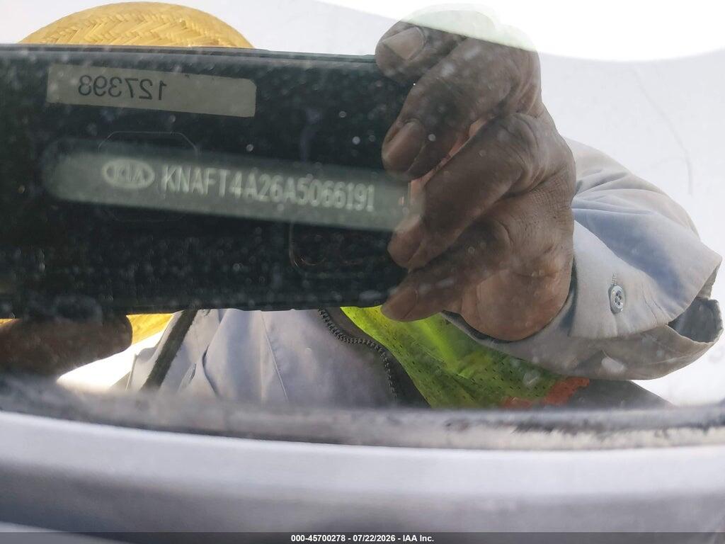 KNAFT4A26A5066191 2010 KIA FORTE photo no. 9