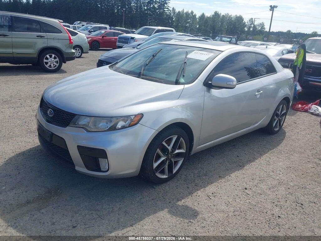 KNAFW6A30A5246035 2010 KIA FORTE KOUP photo no. 2