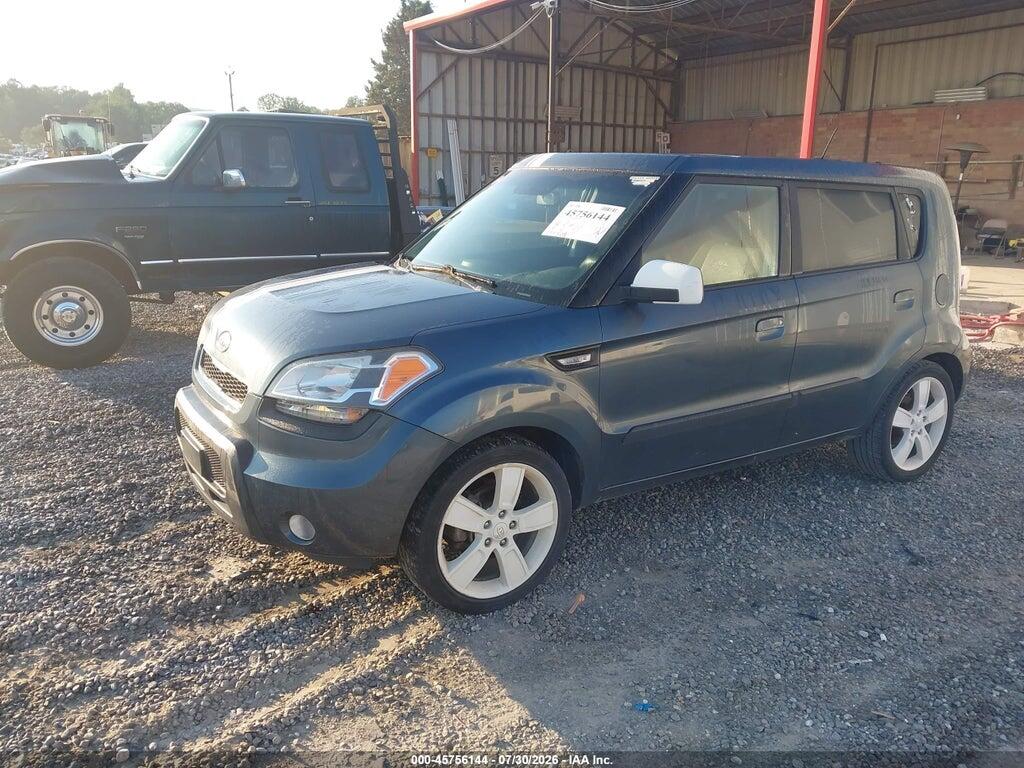 KNDJT2A29A7069303 2010 KIA SOUL photo no. 2