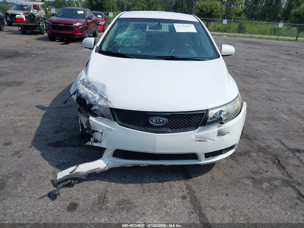 KNAFT4A23A5236197 2010 KIA FORTE photo no. 12