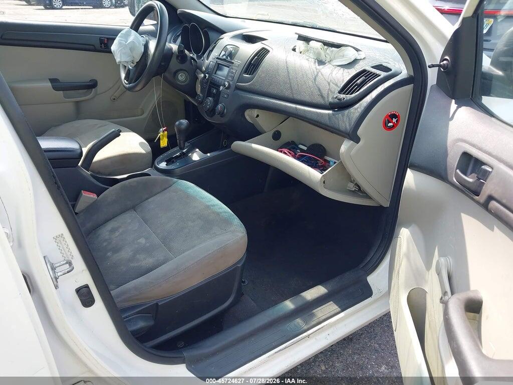 KNAFT4A23A5236197 2010 KIA FORTE photo no. 5