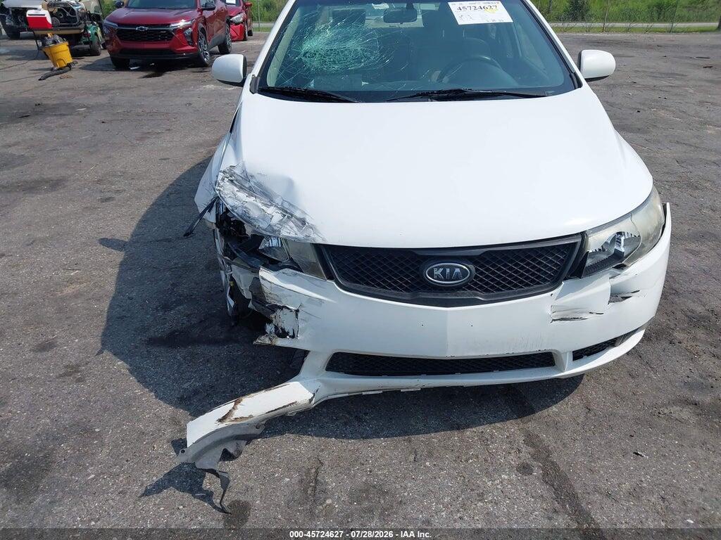 KNAFT4A23A5236197 2010 KIA FORTE photo no. 6
