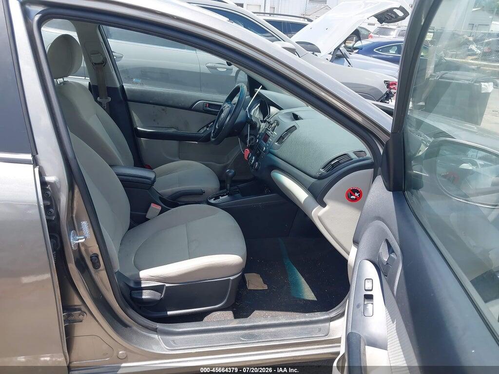 KNAFU4A23A5191016 2010 KIA FORTE photo no. 5
