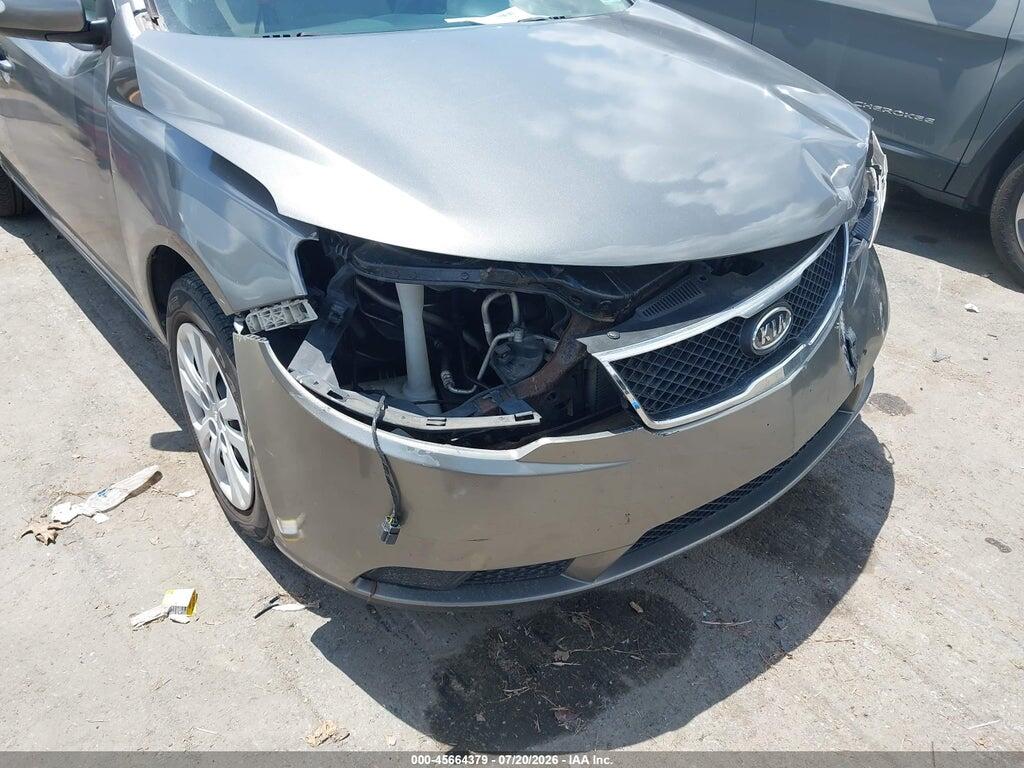 KNAFU4A23A5191016 2010 KIA FORTE photo no. 6