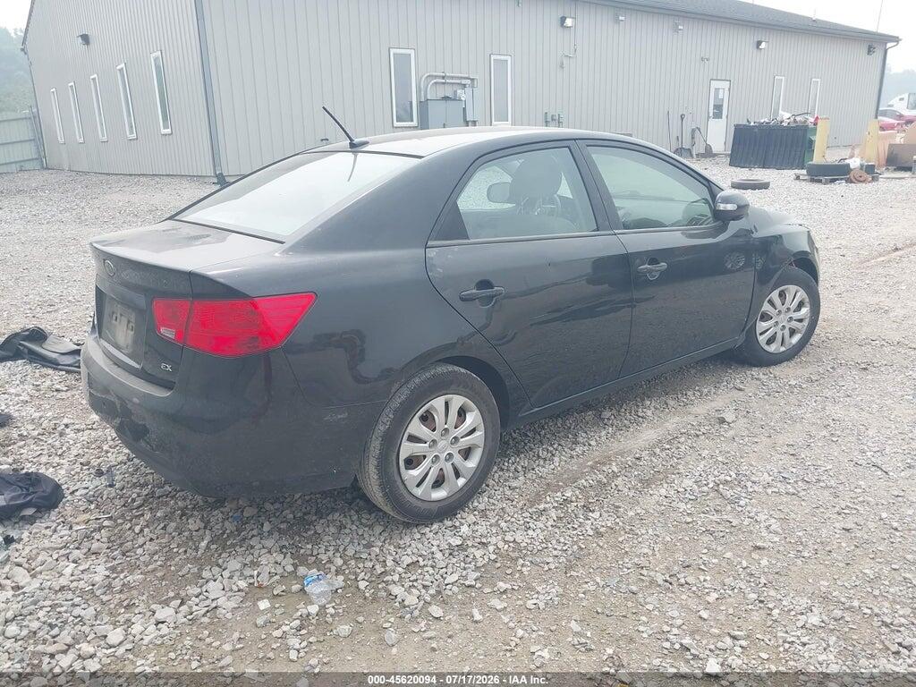 KNAFU4A24A5270792 2010 KIA FORTE photo no. 4