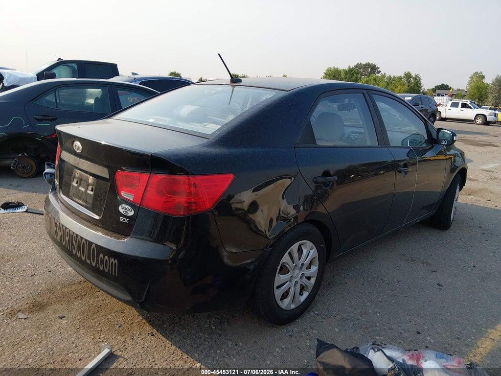 KNAFU4A22A5824315 2010 KIA FORTE photo no. 4