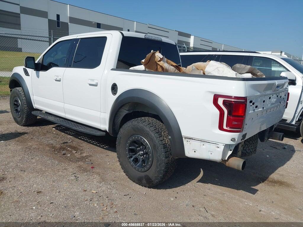 1FTFW1RG3KFA61079 2019 FORD F-150 photo no. 3