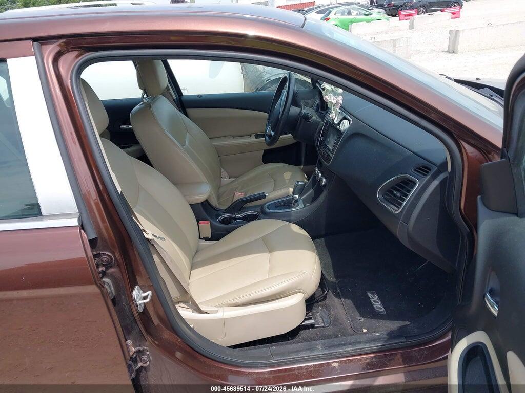 1C3CCBCG7CN210518 2012 CHRYSLER 200 photo no. 5