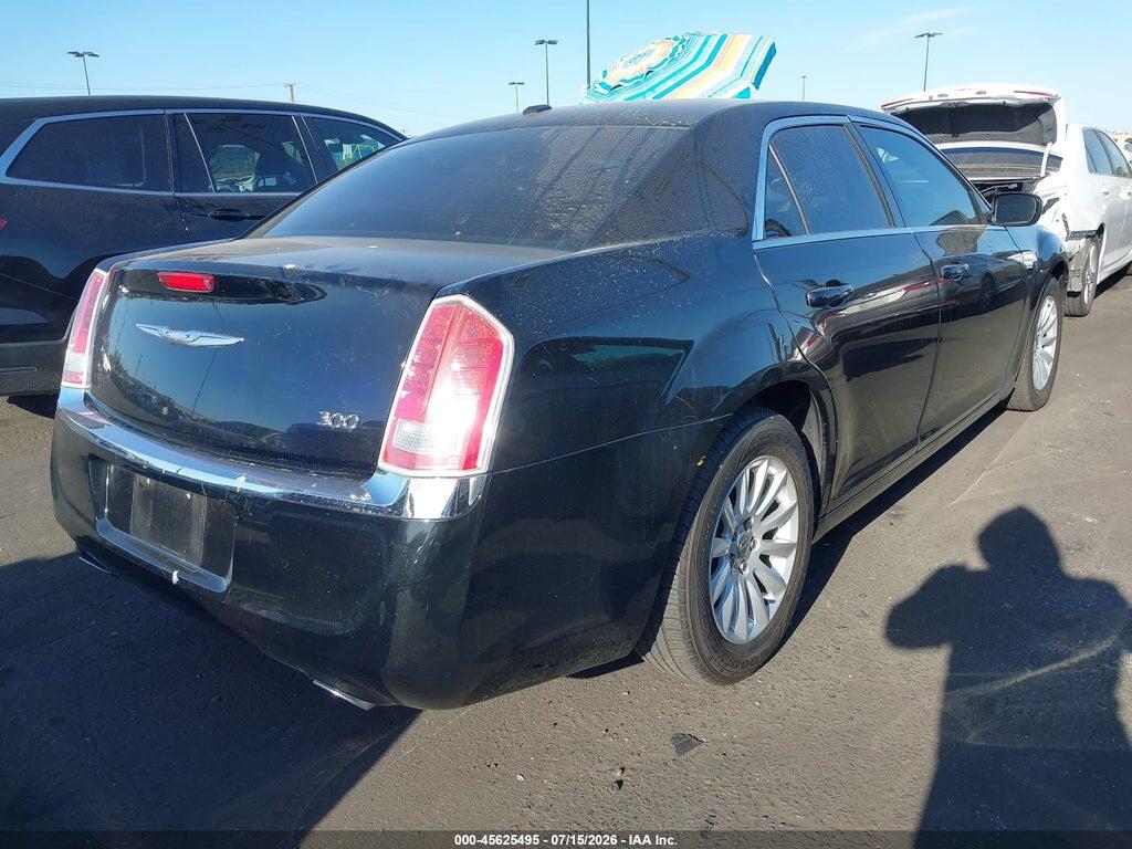 2C3CCAAG7CH113826 2012 CHRYSLER 300 photo no. 4