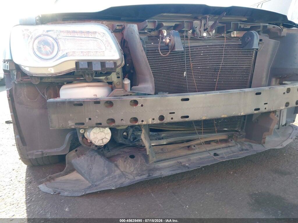 2C3CCAAG7CH113826 2012 CHRYSLER 300 photo no. 6