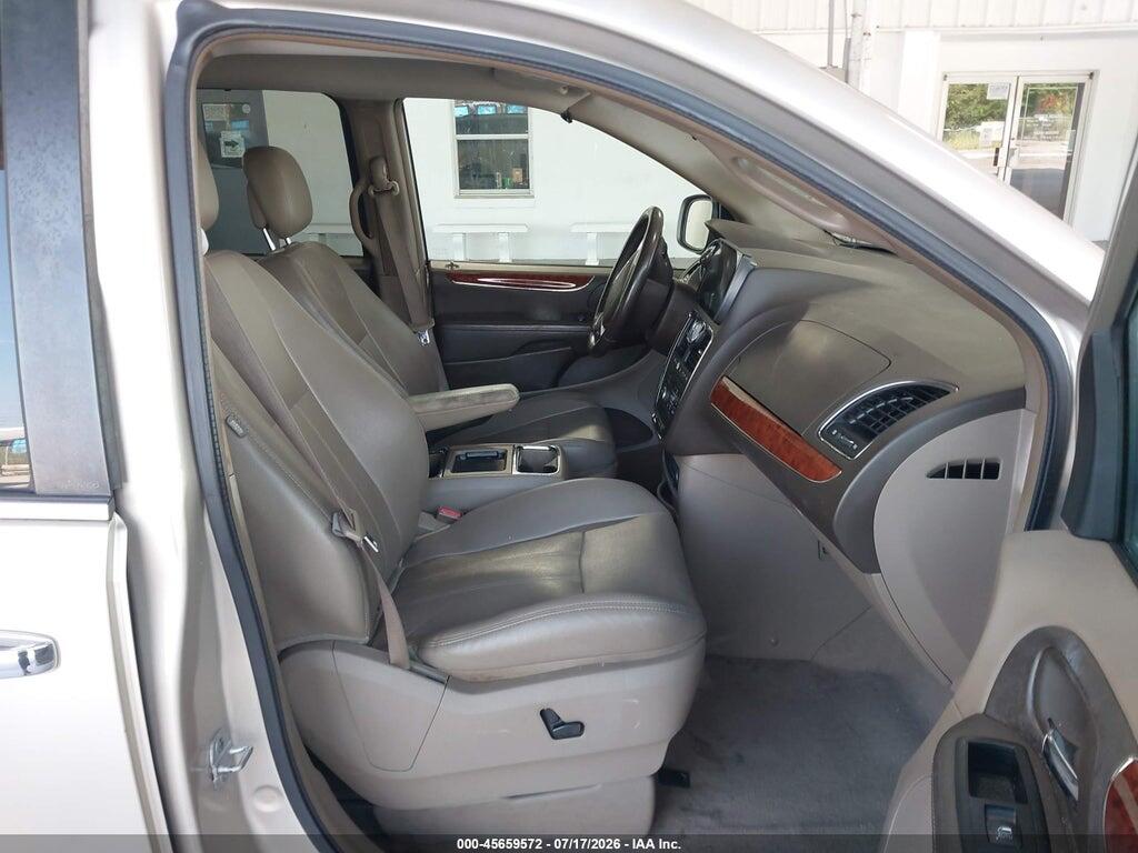 2C4RC1CG4CR237212 2012 CHRYSLER TOWN & COUNTRY photo no. 5