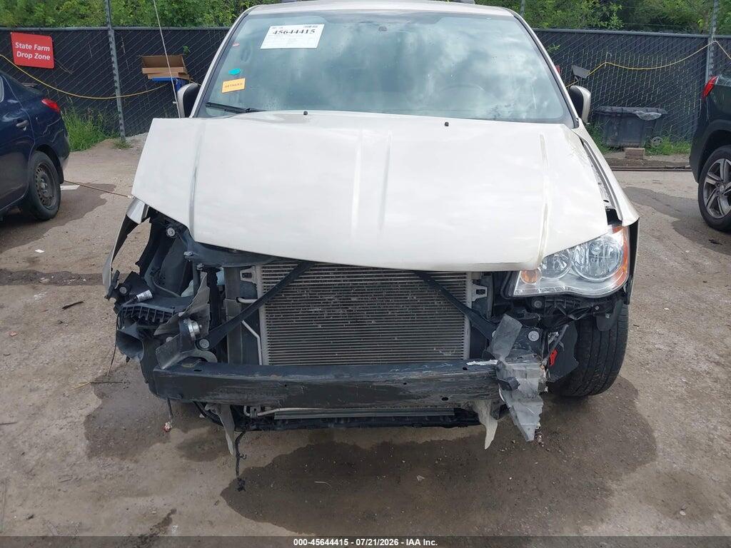 2C4RC1BG2CR237615 2012 CHRYSLER TOWN & COUNTRY photo no. 6
