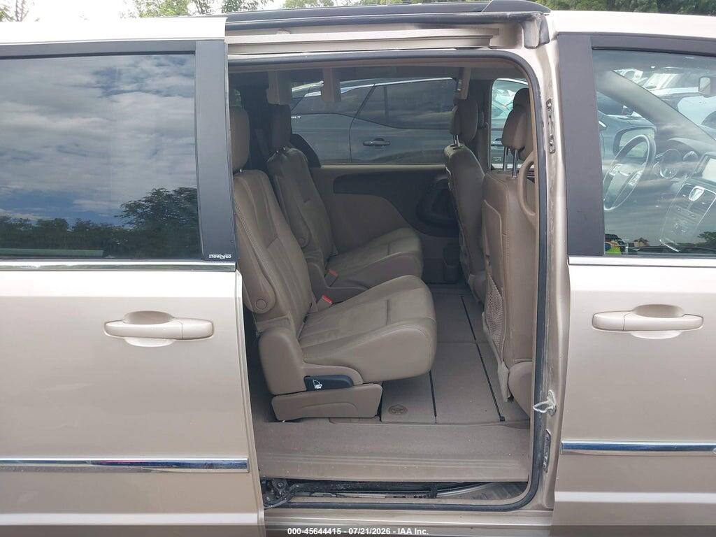 2C4RC1BG2CR237615 2012 CHRYSLER TOWN & COUNTRY photo no. 8