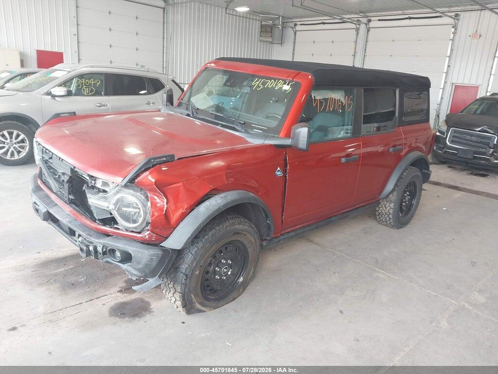 1FMDE5BHXPLB17737 2023 FORD BRONCO photo no. 2