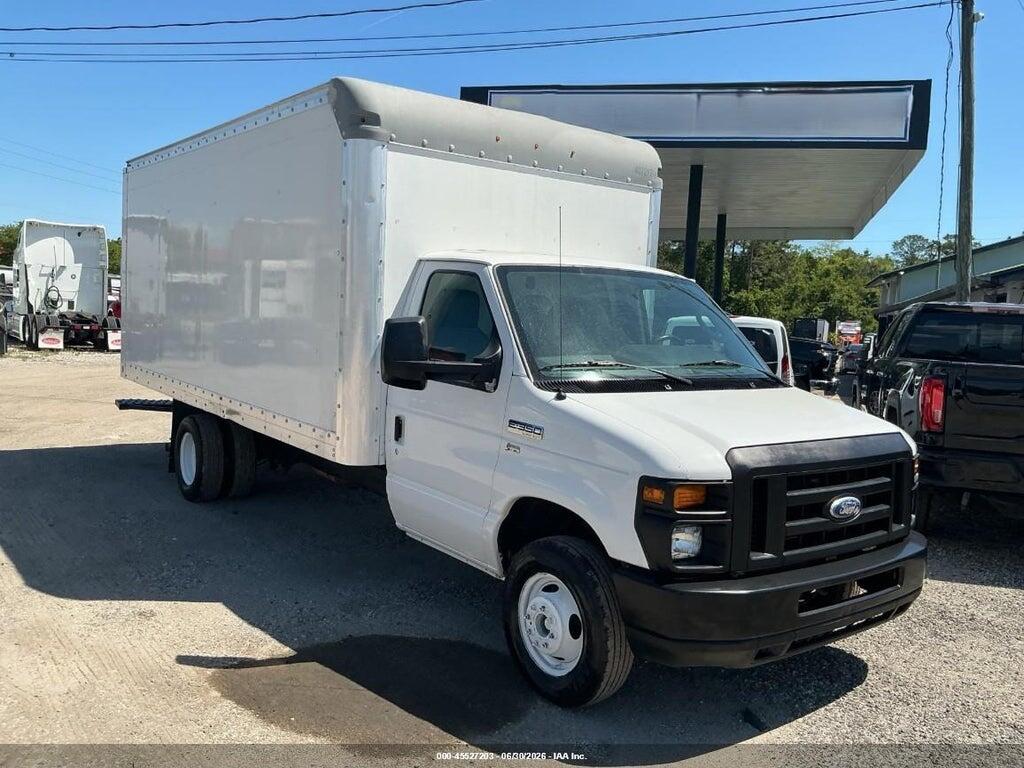 1FDWE3FL1EDA61464 2014 FORD E-350 CUTAWAY BOX TRUCK photo no. 2