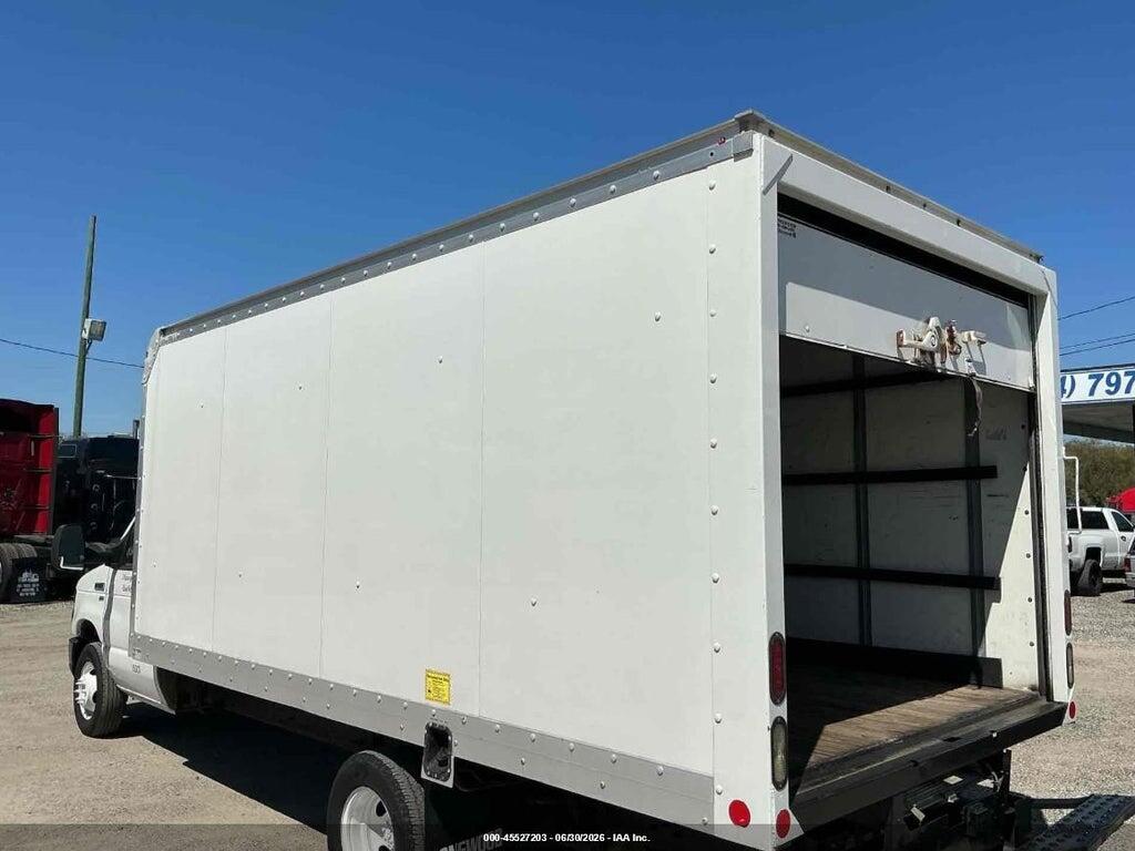 1FDWE3FL1EDA61464 2014 FORD E-350 CUTAWAY BOX TRUCK photo no. 3