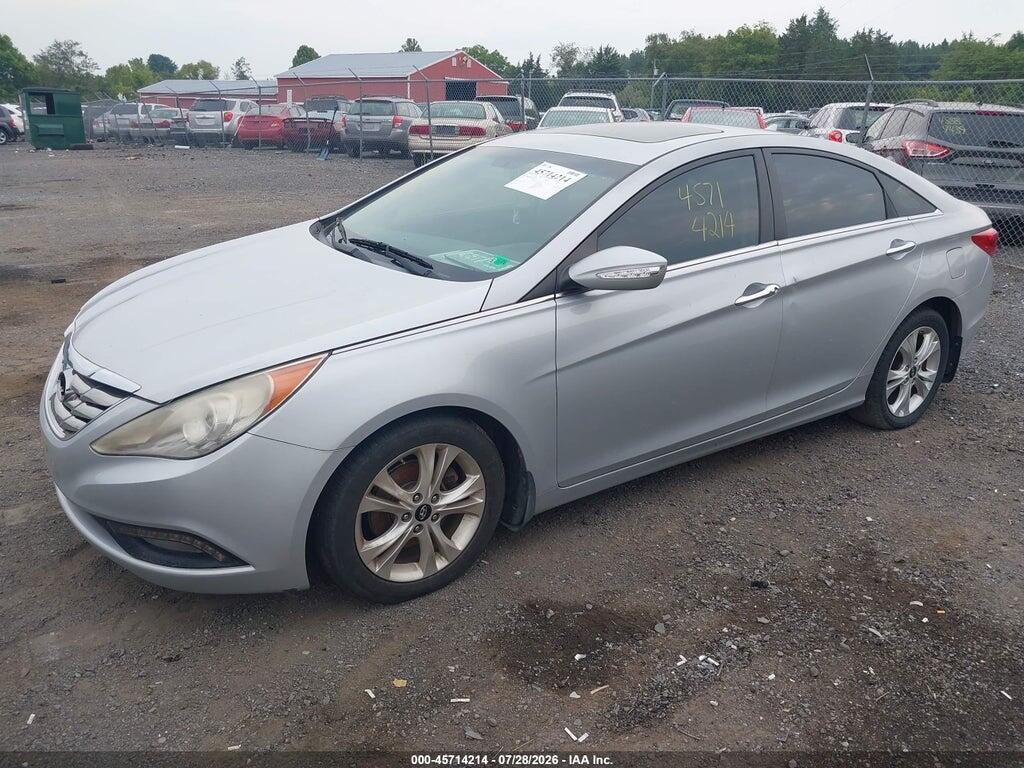 5NPEC4AC6BH124650 2011 HYUNDAI SONATA photo no. 2