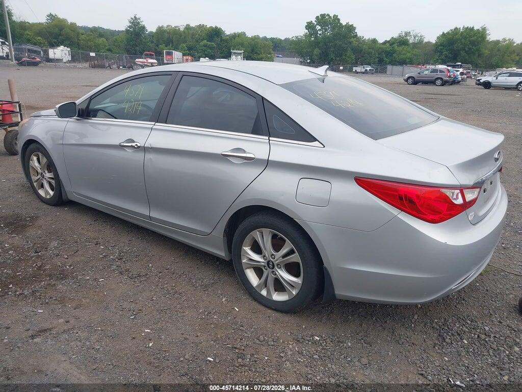 5NPEC4AC6BH124650 2011 HYUNDAI SONATA photo no. 3