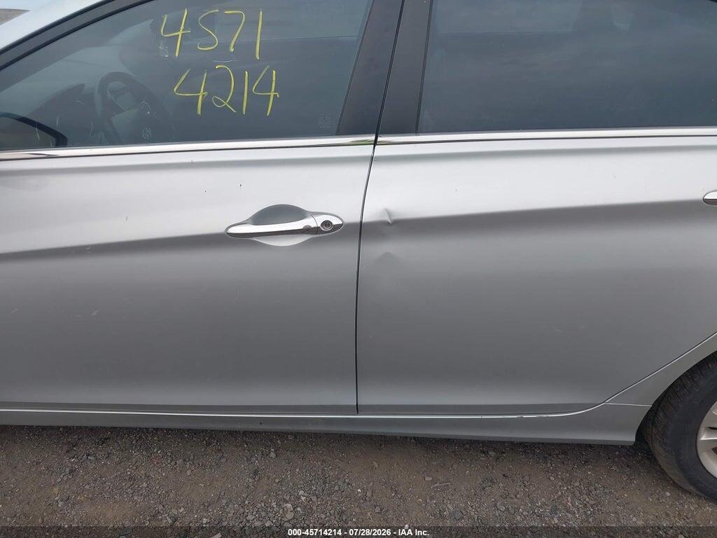 5NPEC4AC6BH124650 2011 HYUNDAI SONATA photo no. 6