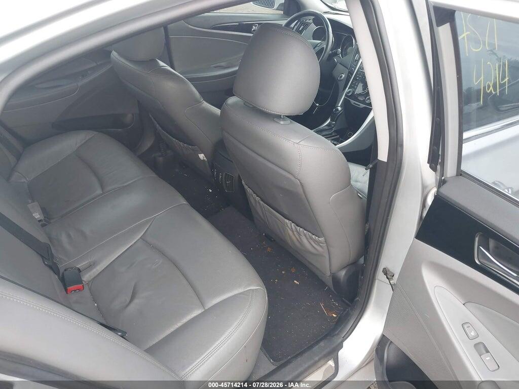 5NPEC4AC6BH124650 2011 HYUNDAI SONATA photo no. 8
