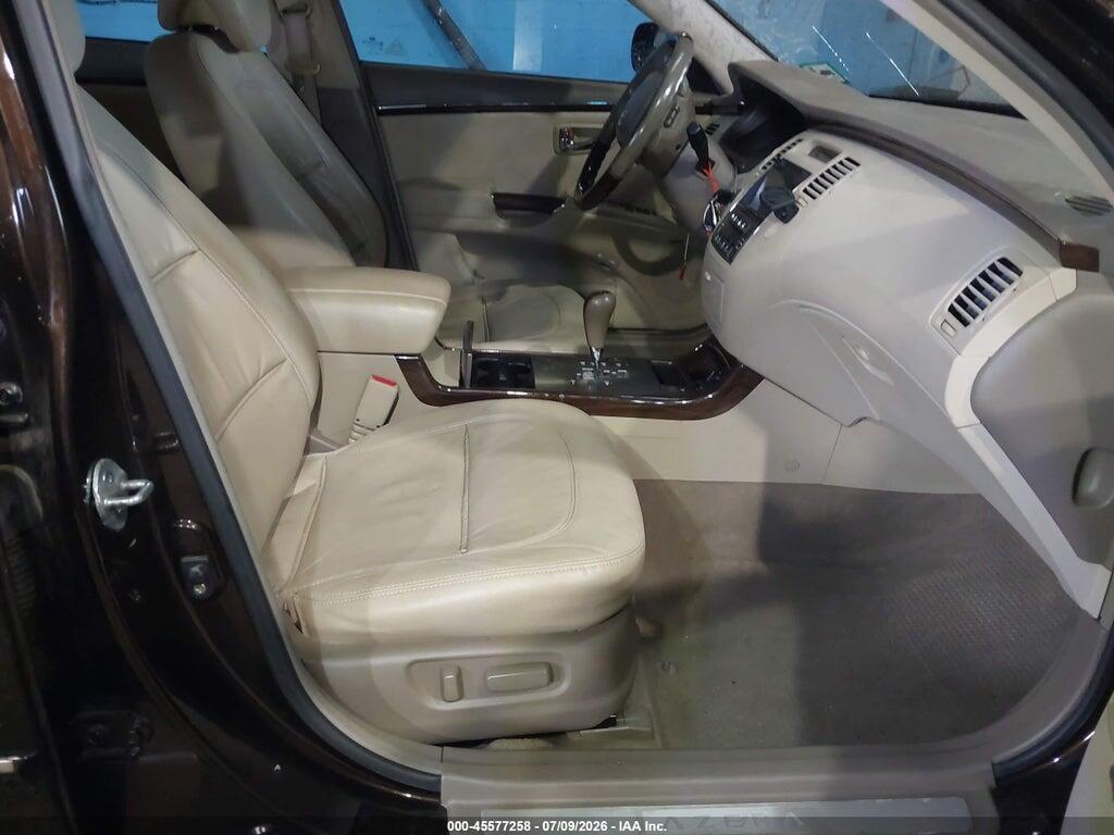KMHFC4DF6BA526696 2011 HYUNDAI AZERA photo no. 5