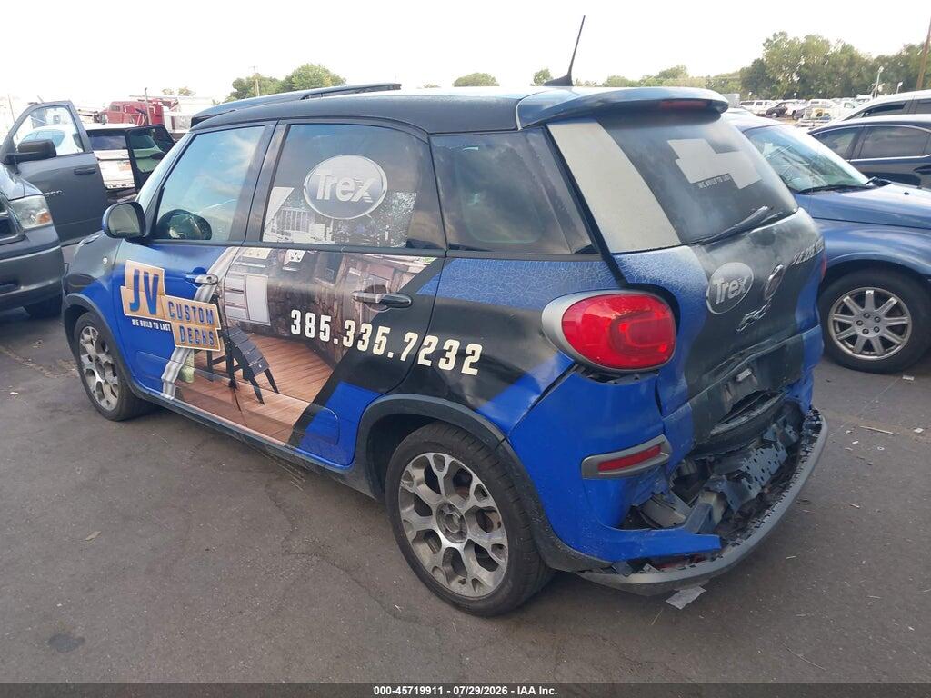 ZFBCFADH9JZ040403 2018 FIAT 500L photo no. 3